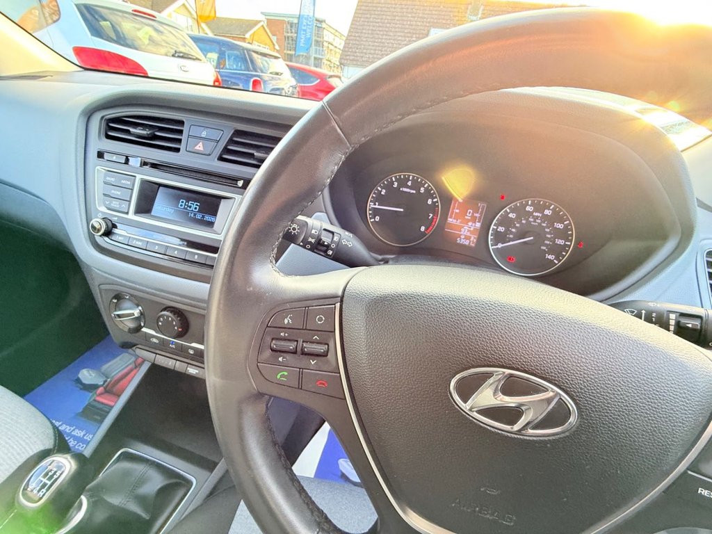 Used Hyundai i20 2017 for sale - 77558069: Photo 30