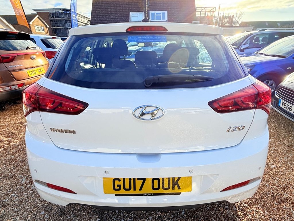 Used Hyundai i20 2017 for sale - 77558069: Photo 5