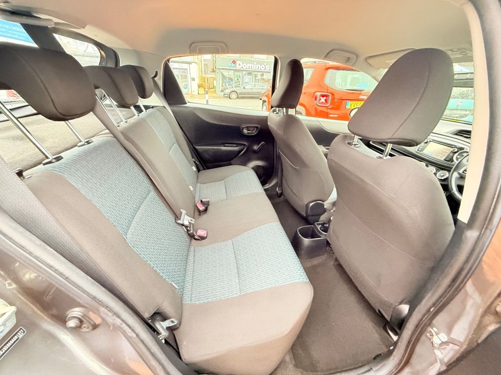 Used Toyota Yaris 2012 for sale - 76751071: Photo 20