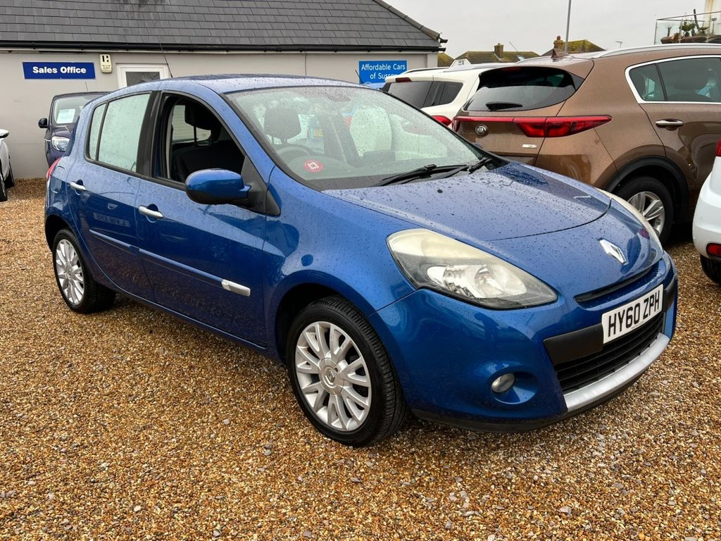 Used Renault Clio 2010 for sale - 77621827: Photo 11