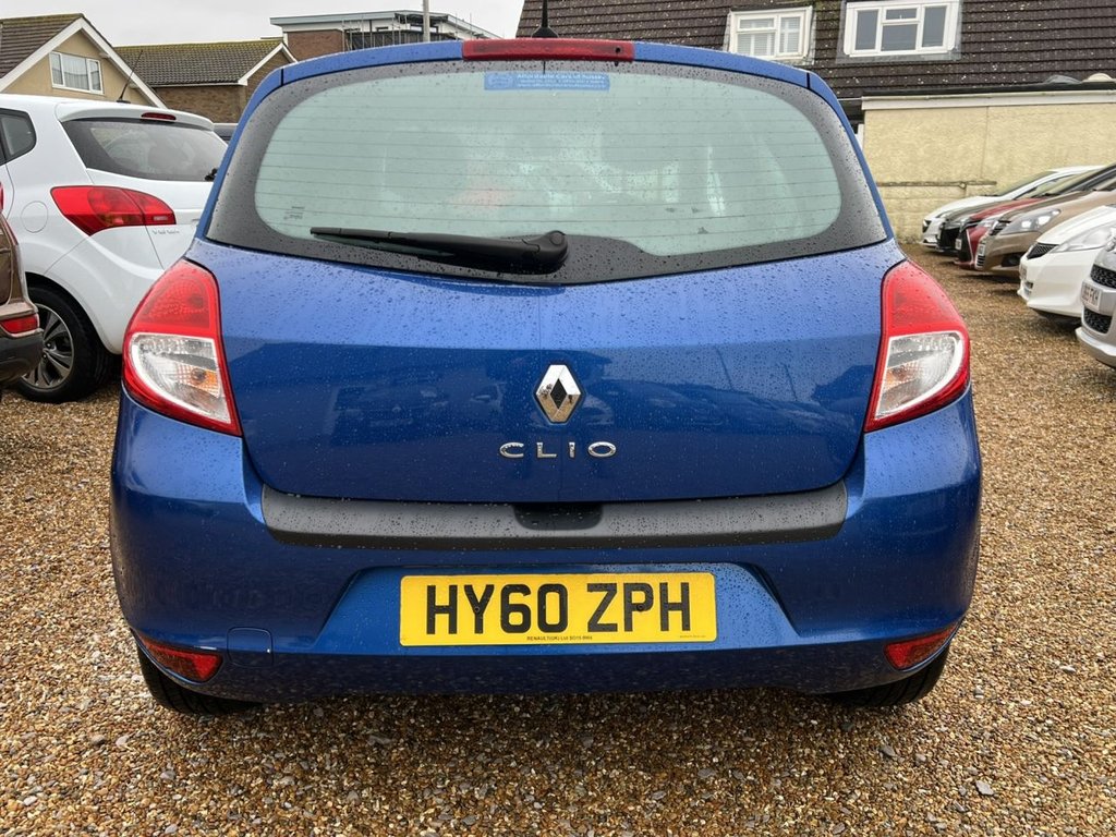 Used Renault Clio 2010 for sale - 77621827: Photo 4