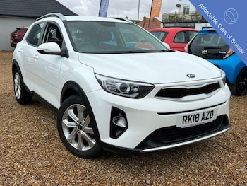Used Kia Stonic 2018 for sale - 79573911: Photo