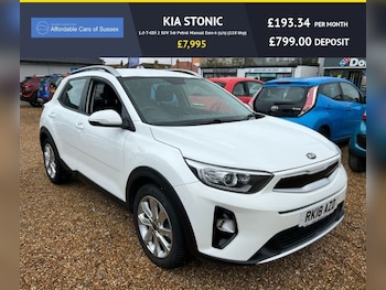Used Kia Stonic 2018 for sale - 79573911: Photo