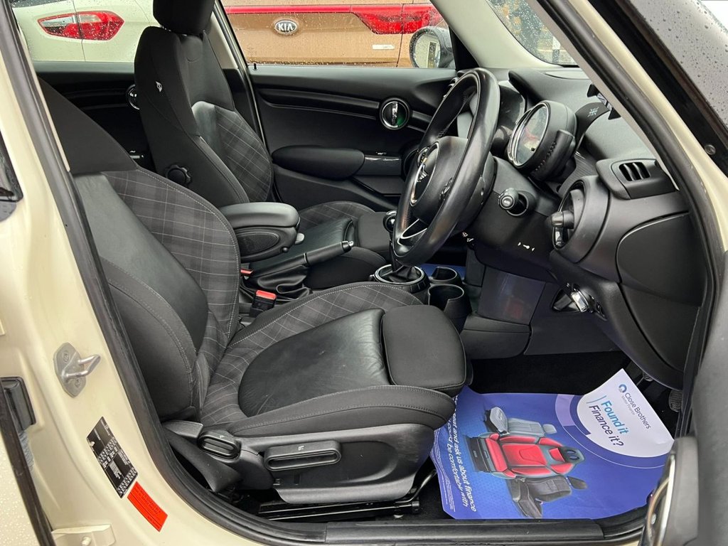 Used MINI Hatch 2015 for sale - 77621557: Photo 22