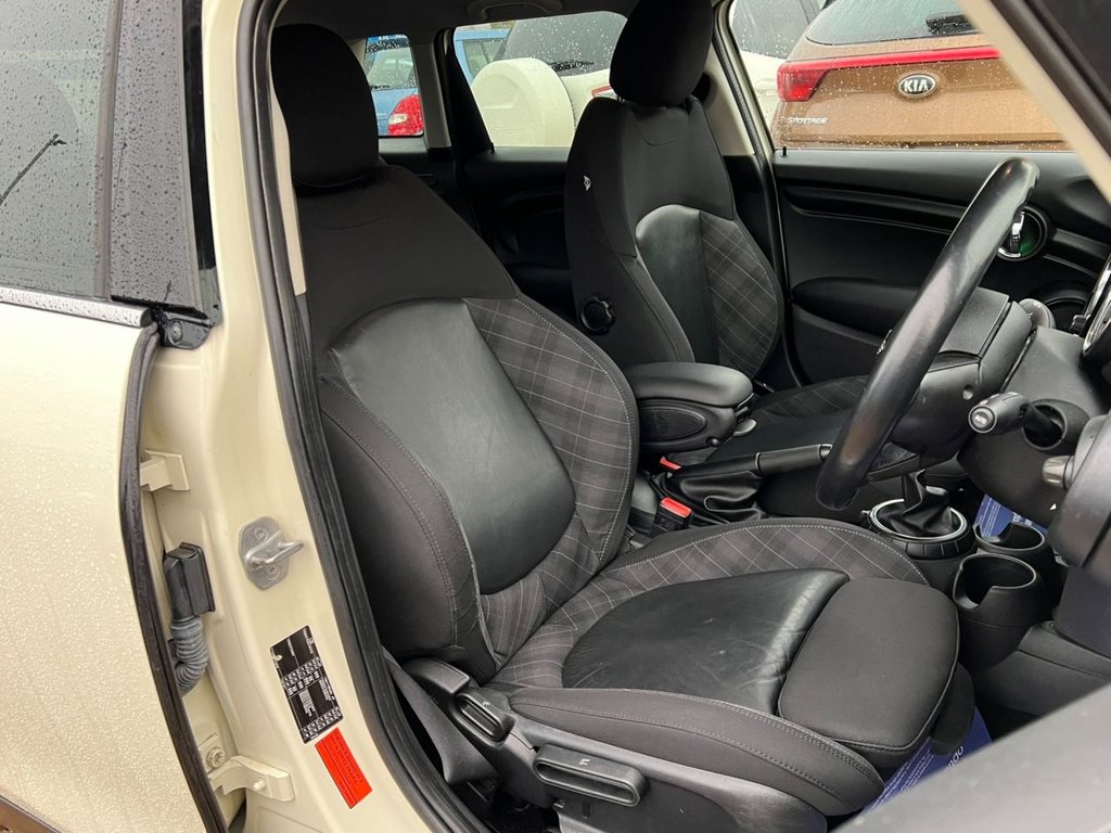 Used MINI Hatch 2015 for sale - 77621557: Photo 23