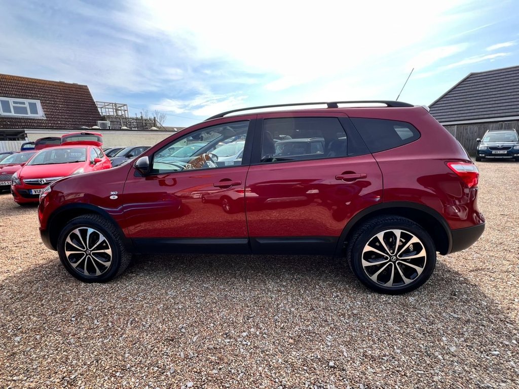 Used Nissan Qashqai+2 2014 for sale - 77966826: Photo 8