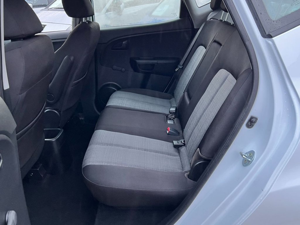 Used Kia Venga 2013 for sale - 77288392: Photo 22