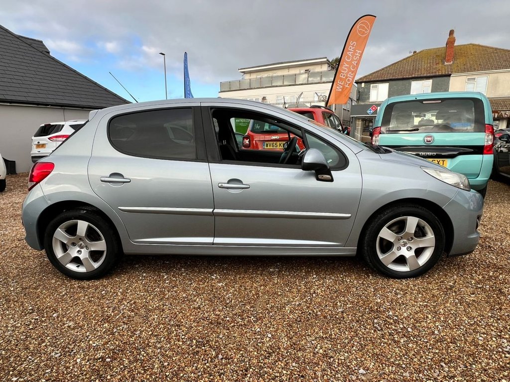 Used Peugeot 207 2010 for sale - 76909786: Photo 2