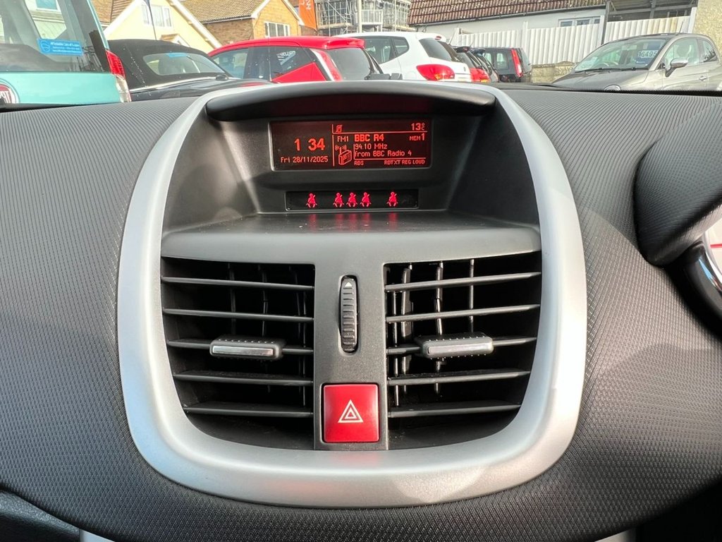 Used Peugeot 207 2010 for sale - 76909786: Photo 26