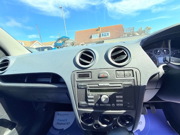 Used Ford Fusion 2010 for sale - 75693306: Photo 27