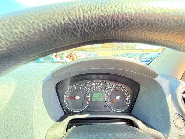 Used Ford Fusion 2010 for sale - 75693306: Photo 31
