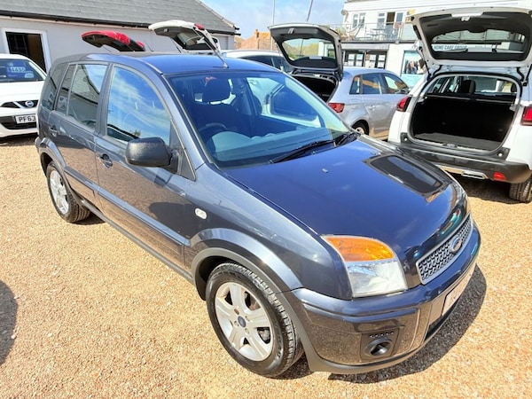 Used Ford Fusion 2010 for sale - 75693306: Photo 8