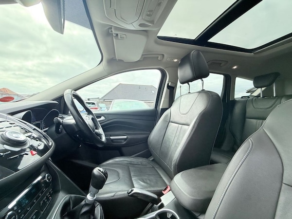 Used Ford Kuga 2013 for sale - 76202919: Photo 32