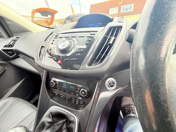 Used Ford Kuga 2013 for sale - 76202919: Photo 38