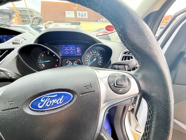 Used Ford Kuga 2013 for sale - 76202919: Photo 41