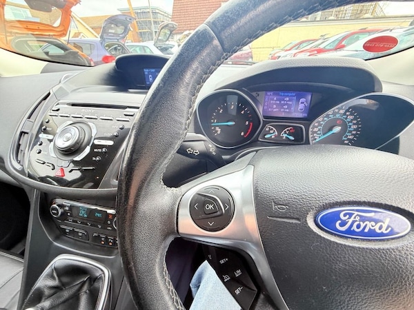 Used Ford Kuga 2013 for sale - 76202919: Photo 42