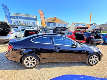 Used Mercedes-Benz C Class 2014 for sale - 78358242: Photo