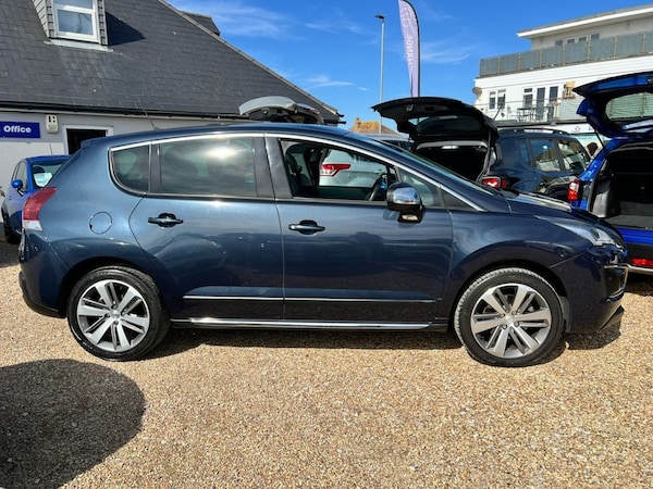 Used Peugeot 3008 2015 for sale - 76068763: Photo 4