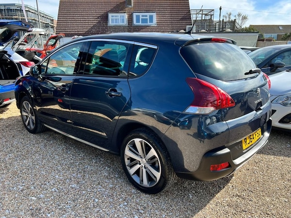 Used Peugeot 3008 2015 for sale - 76068763: Photo 6