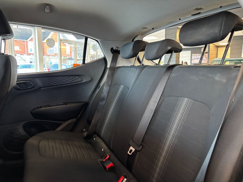 Used Hyundai i10 2021 for sale - 77226568: Photo 41