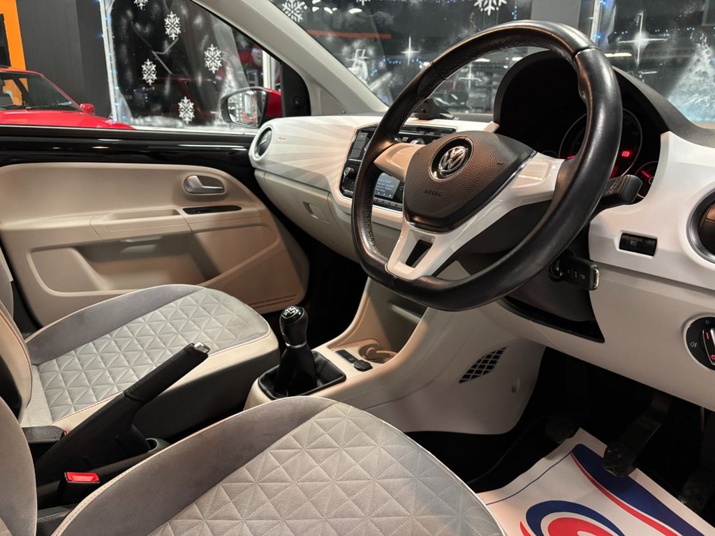 Used Volkswagen up! 2018 for sale - 77037644: Photo 22