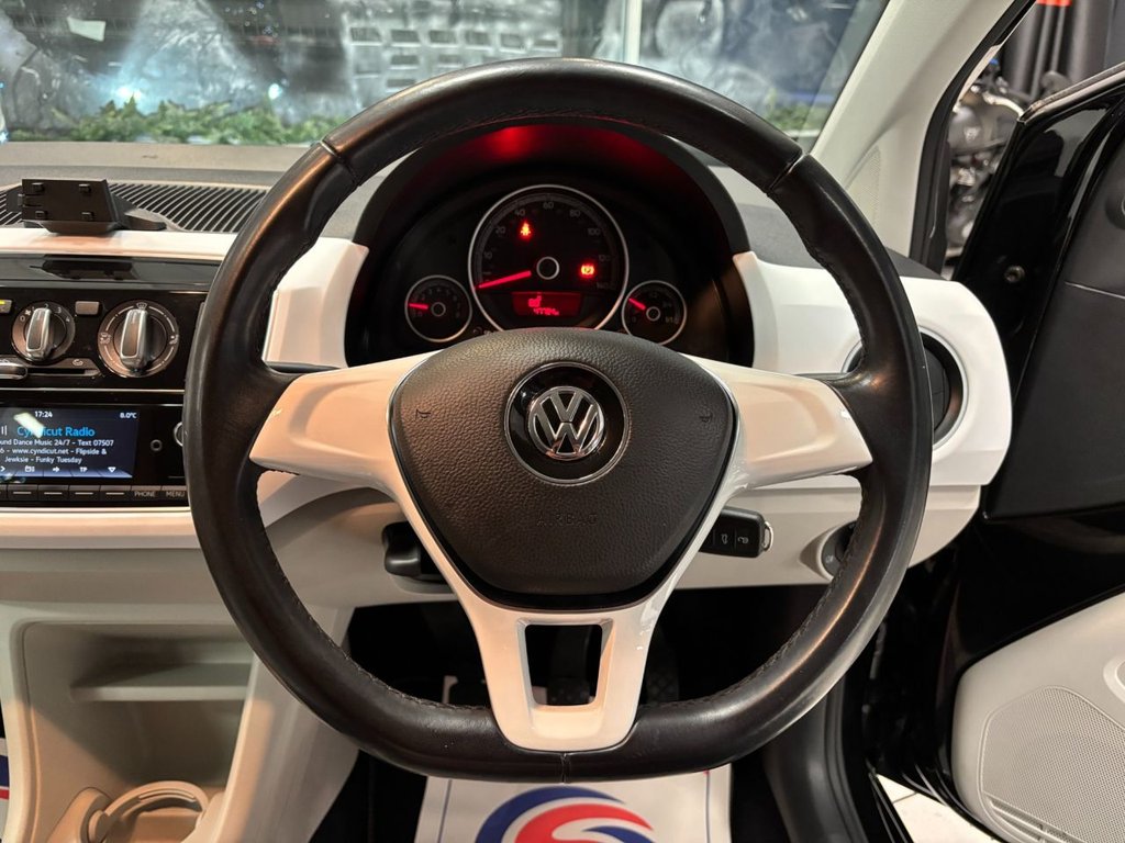 Used Volkswagen up! 2018 for sale - 77037644: Photo 25