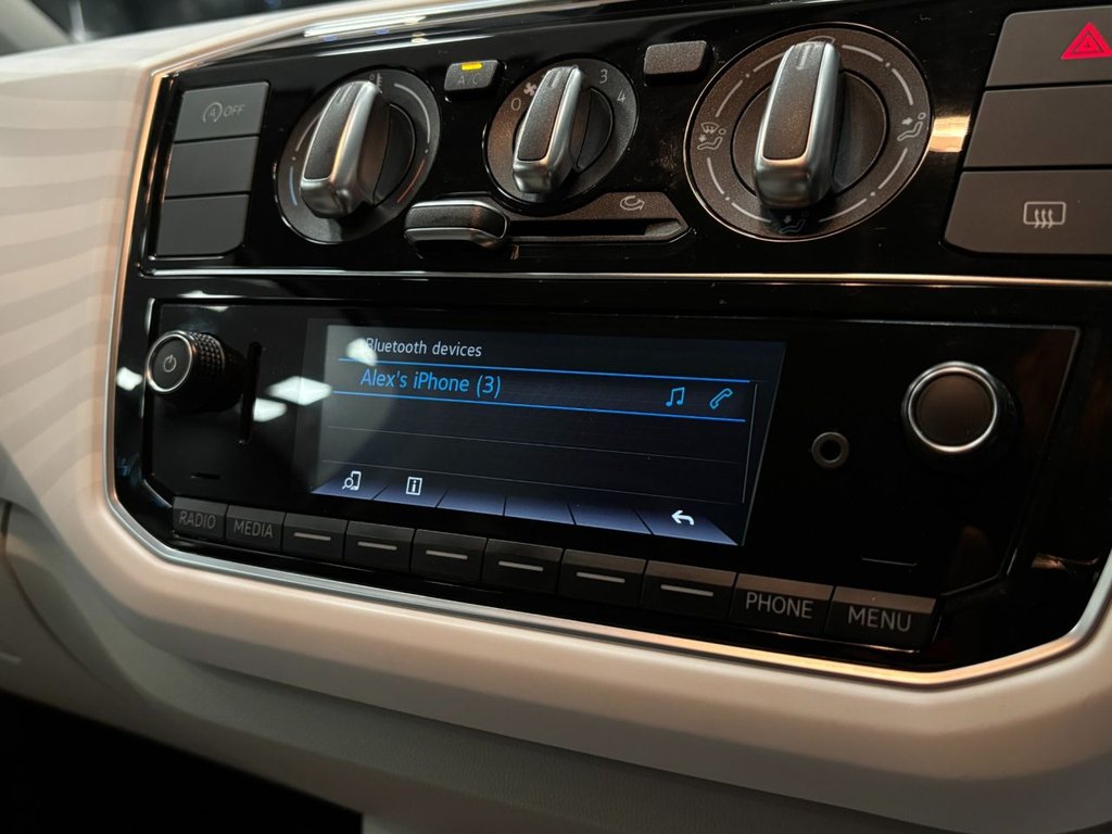 Used Volkswagen up! 2018 for sale - 77037644: Photo 29