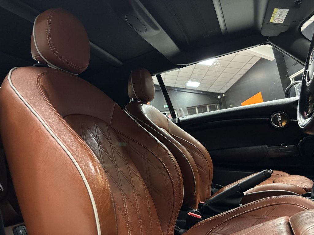 Used MINI Convertible 2018 for sale - 76724906: Photo 29