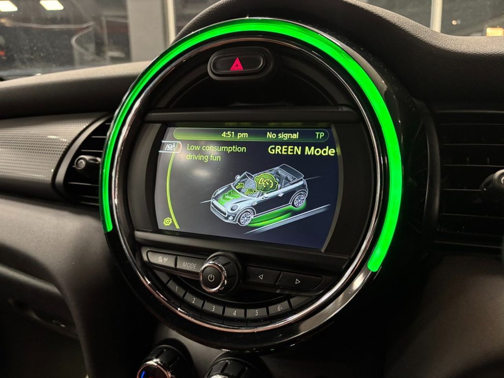 Used MINI Convertible 2018 for sale - 76724906: Photo 37