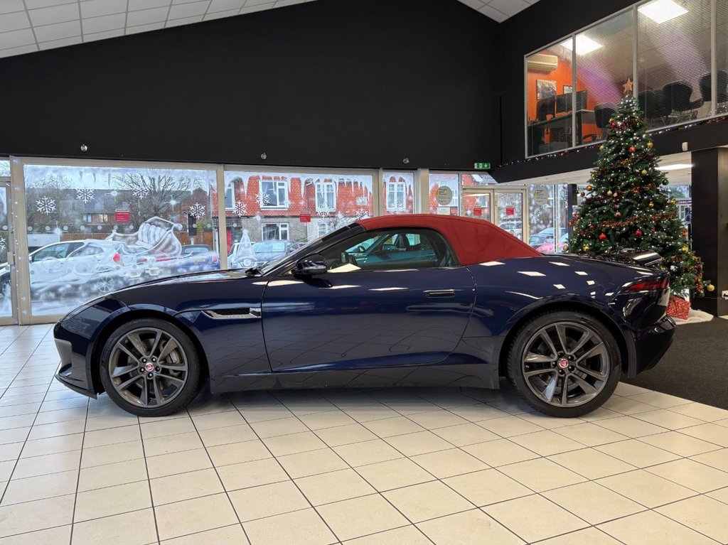 Used Jaguar F-Type 2017 for sale - 76985978: Photo 14