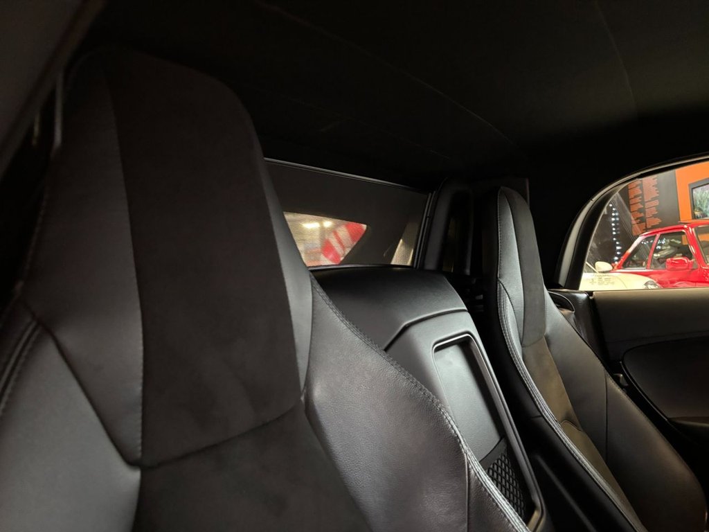 Used Jaguar F-Type 2017 for sale - 76985978: Photo 33