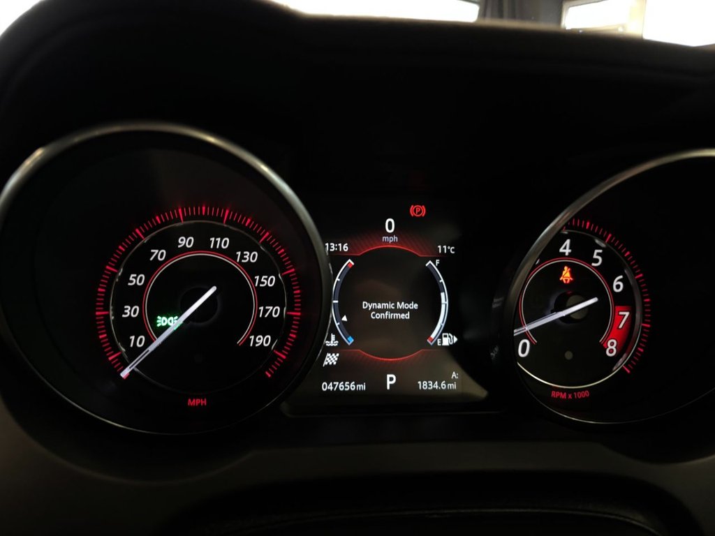 Used Jaguar F-Type 2017 for sale - 76985978: Photo 38