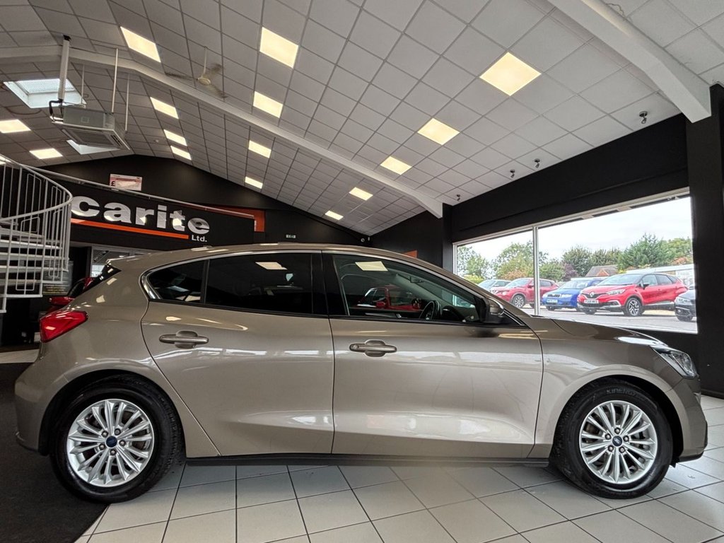 Used Ford Focus 2019 for sale - 76081247: Photo 14