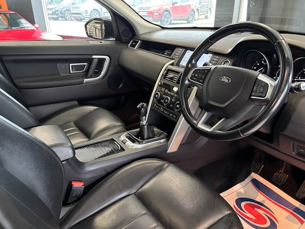 Used Land Rover Discovery Sport 2016 for sale - 76266600: Photo 21