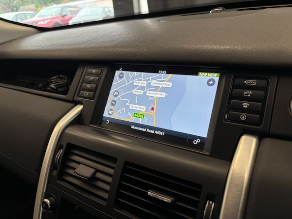 Used Land Rover Discovery Sport 2016 for sale - 76266600: Photo 33