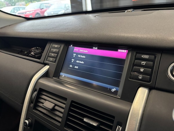 Used Land Rover Discovery Sport 2016 for sale - 76266600: Photo 35