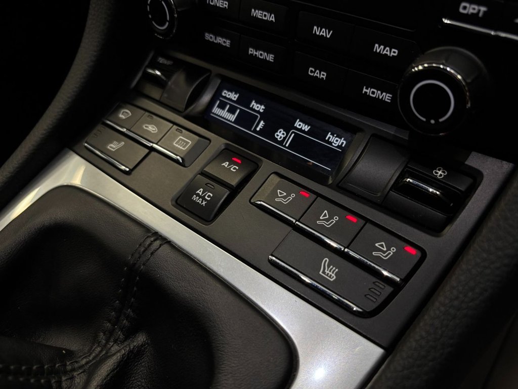 Used Porsche 718 Boxster 2016 for sale - 76867617: Photo 47