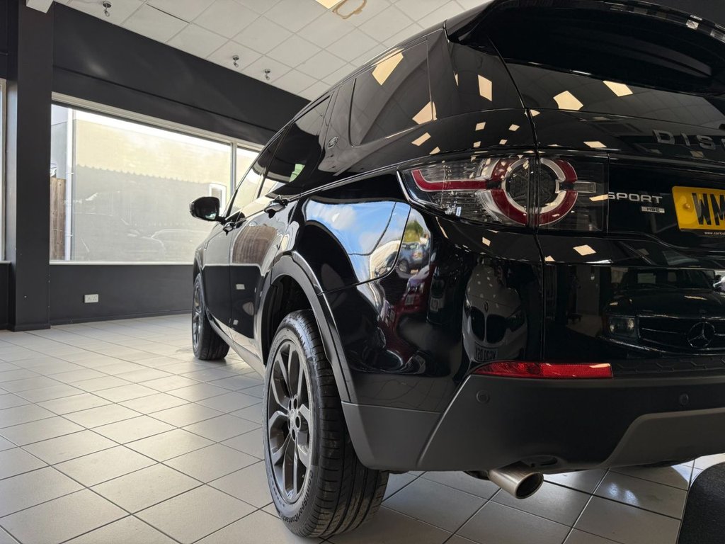 Used Land Rover Discovery Sport 2019 for sale - 77319543: Photo 16