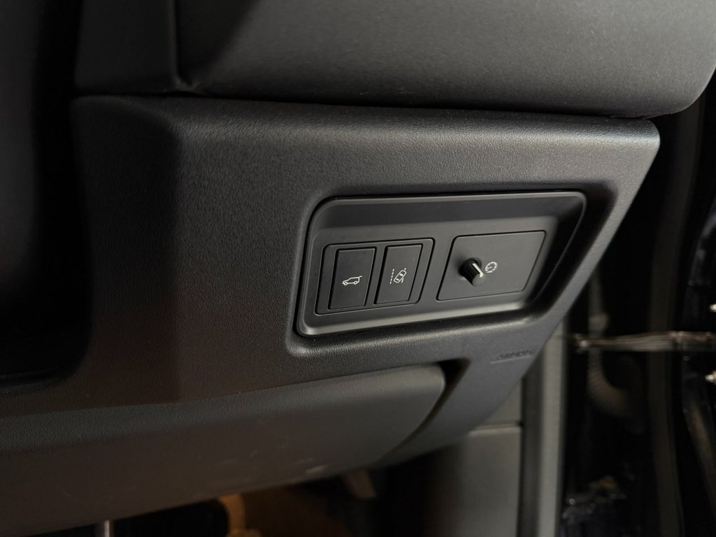 Used Land Rover Discovery Sport 2019 for sale - 77319543: Photo 24