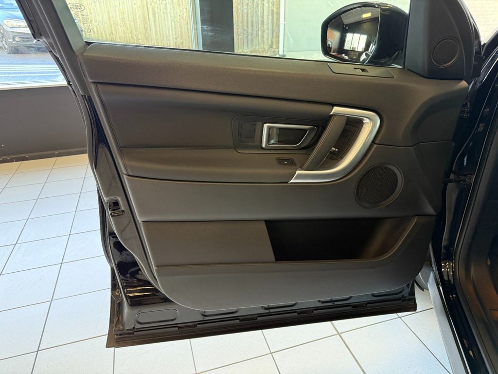 Used Land Rover Discovery Sport 2019 for sale - 77319543: Photo 42