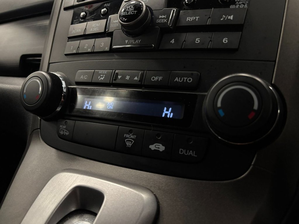 Used Honda CR-V 2011 for sale - 76986279: Photo 28