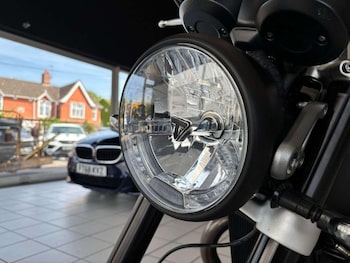 Used Triumph SPEED TWIN 1200 2024 for sale - bike-79022280: Photo