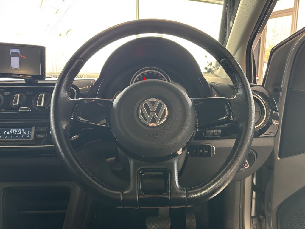 Used Volkswagen up! 2015 for sale - 77764941: Photo 21