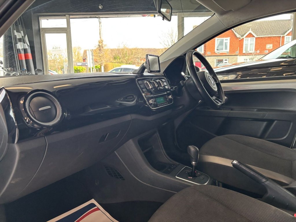 Used Volkswagen up! 2015 for sale - 77764941: Photo 36