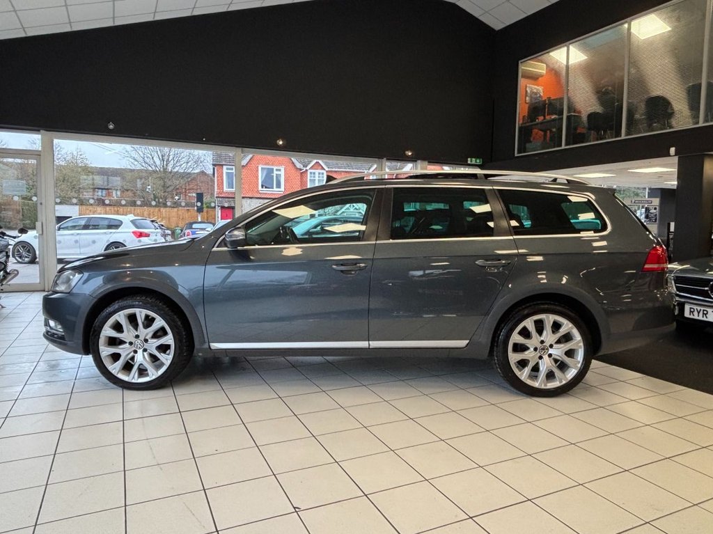 Used Volkswagen Passat 2012 for sale - 77547143: Photo 10