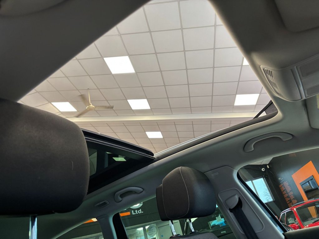 Used Volkswagen Passat 2012 for sale - 77547143: Photo 26