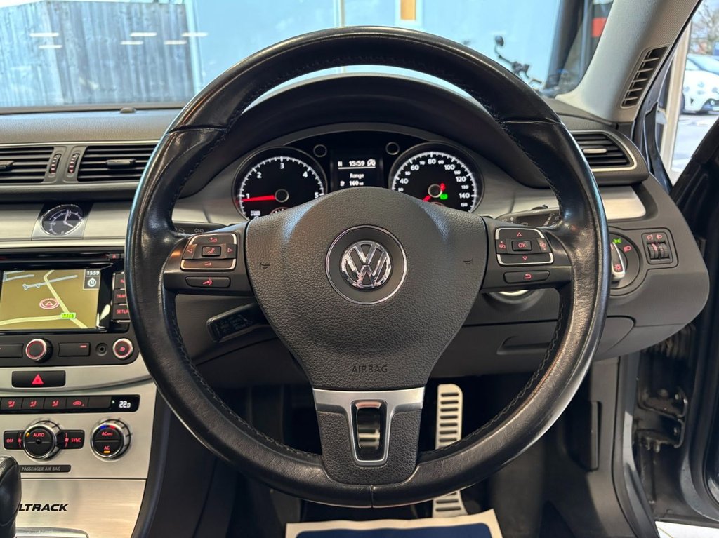 Used Volkswagen Passat 2012 for sale - 77547143: Photo 29