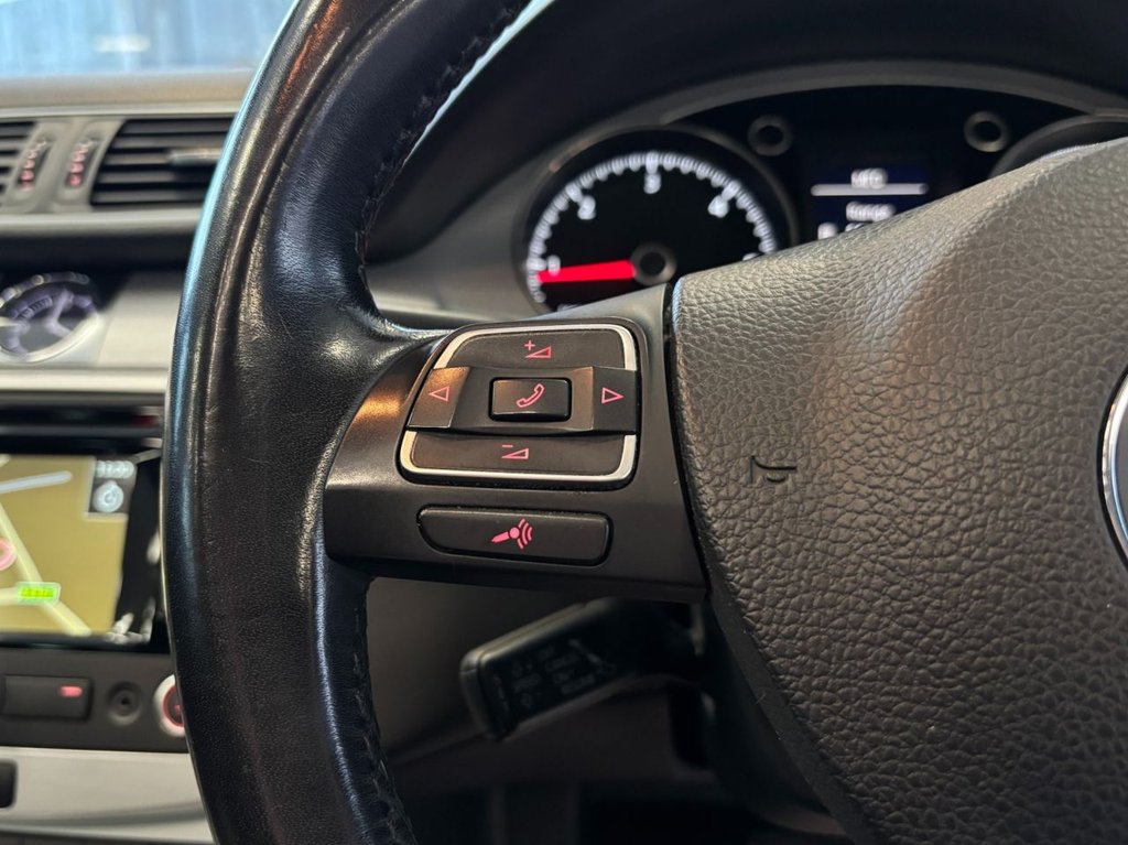 Used Volkswagen Passat 2012 for sale - 77547143: Photo 31