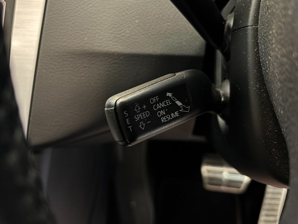 Used Volkswagen Passat 2012 for sale - 77547143: Photo 32