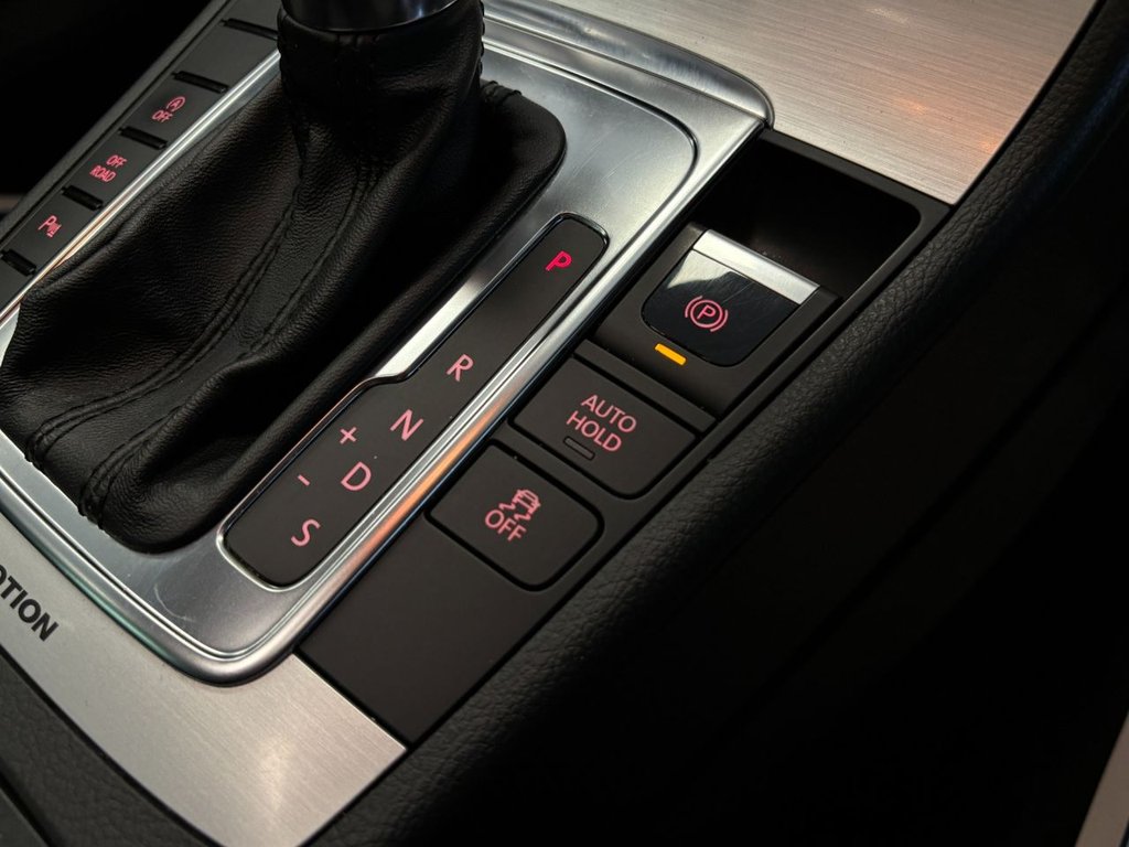 Used Volkswagen Passat 2012 for sale - 77547143: Photo 44